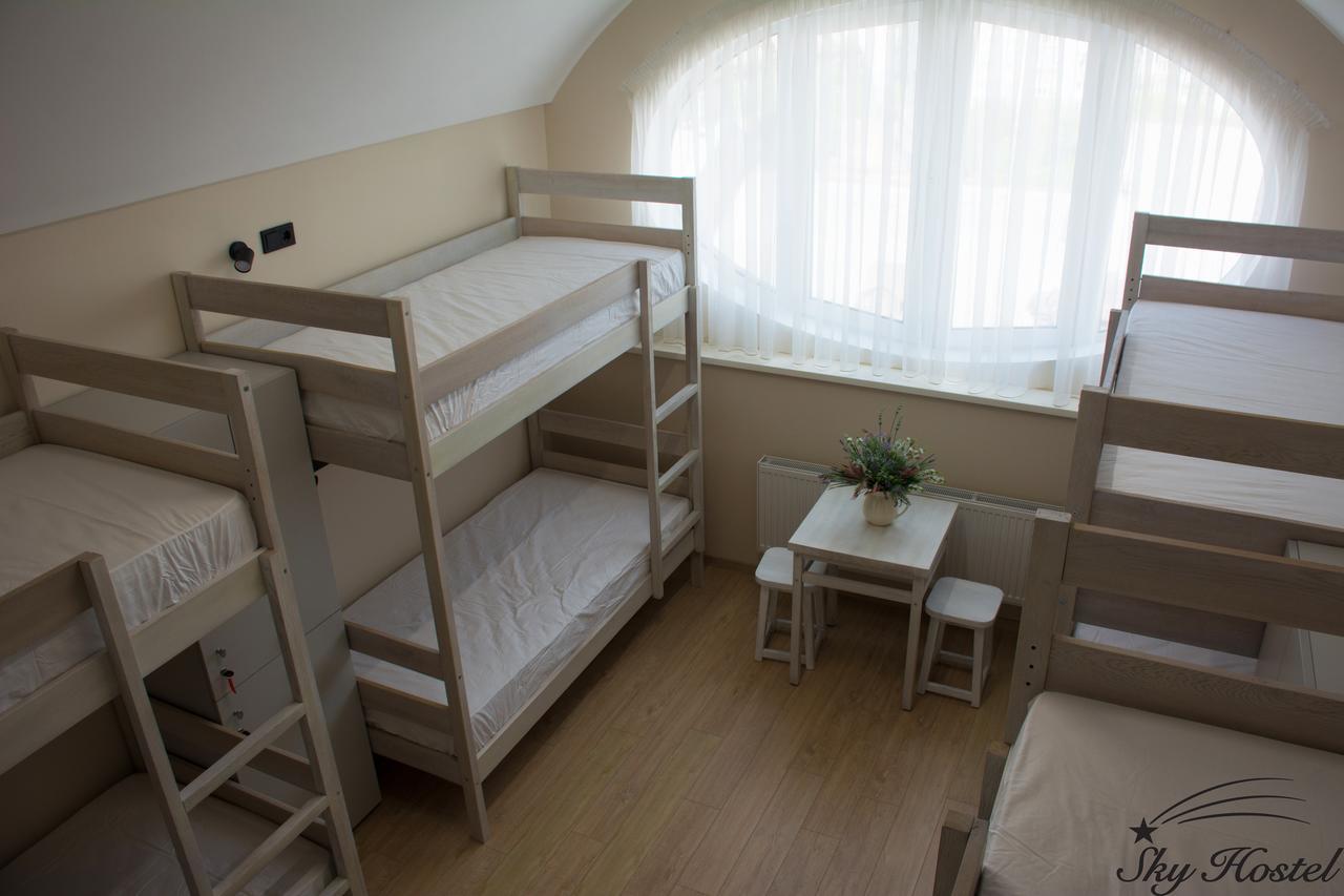 Sky Hostel Киев Экстерьер фото